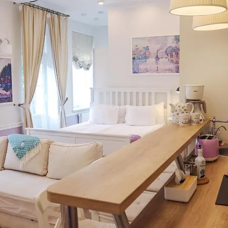 公寓式酒店 梦未顿塔林 塔林