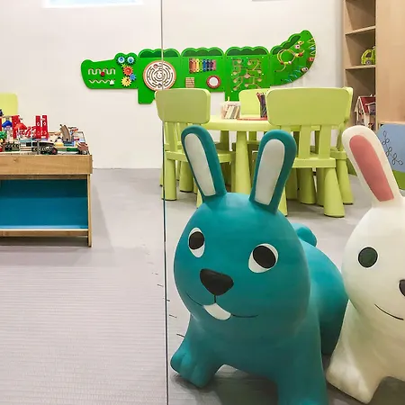 梦未顿塔林 公寓式酒店 4*